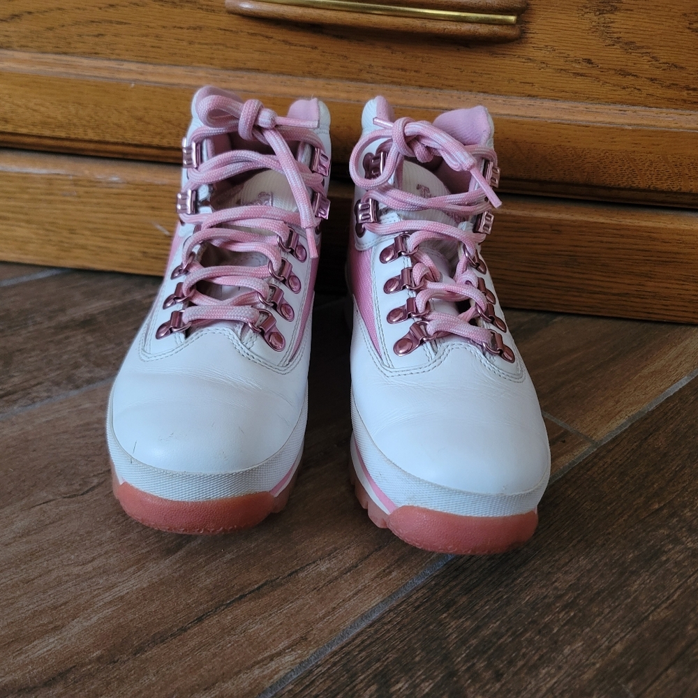 Women 6.5 timberland